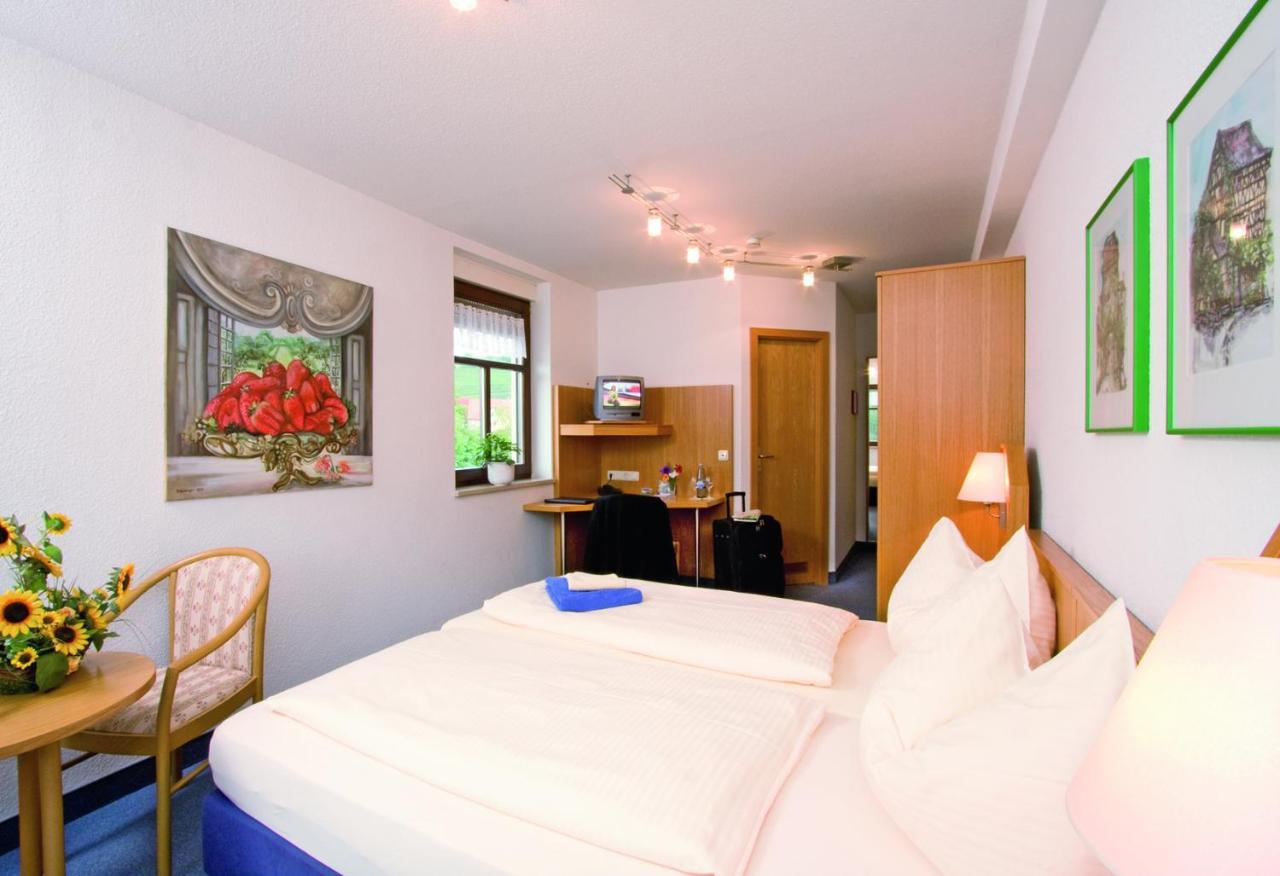 Gasthof Hotel Anker ゾンマーハウゼン エクステリア 写真